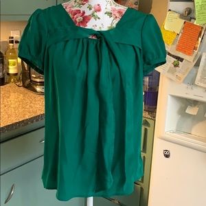 Forever 21 top GREEN Medium